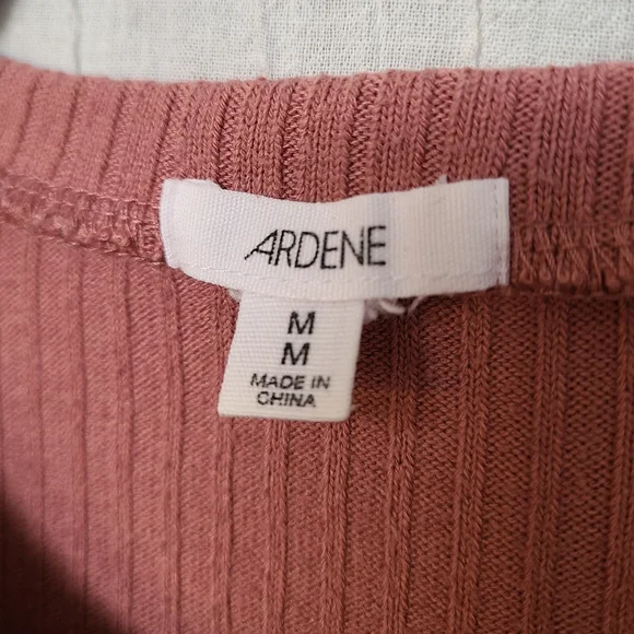 Cropped Ribbed T-Shirt - Picture 5 of 5